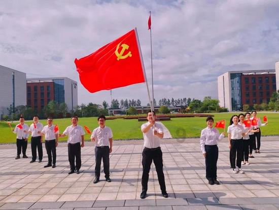 探索神秘房间